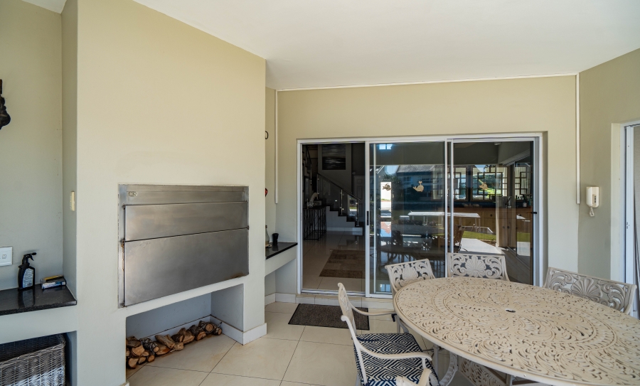 7 Bedroom Property for Sale in Royal Alfred Marina Eastern Cape